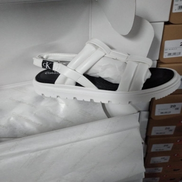 کفش های  میکس بچه گانه کلوین کلاین، تامی هیلفیگر و آدیداس