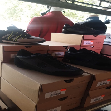 کفش کتانی مردانه و زنانه کرایف