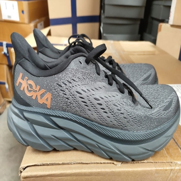 پکیج میکس کفش مردانه و زنانه برند فرانسوی هوکا