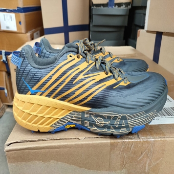 پکیج میکس کفش مردانه و زنانه برند فرانسوی هوکا