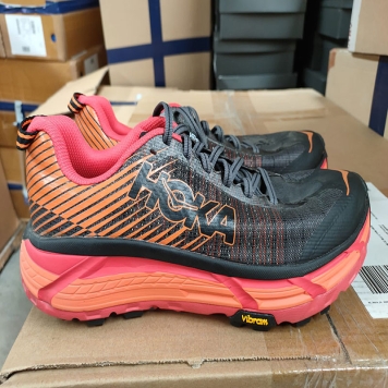 پکیج میکس کفش مردانه و زنانه برند فرانسوی هوکا