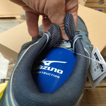 کفش میزانو - Mizuno