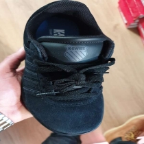 کفش ورزشی کی سوئیس( کا سوئیس) - K-SWISS